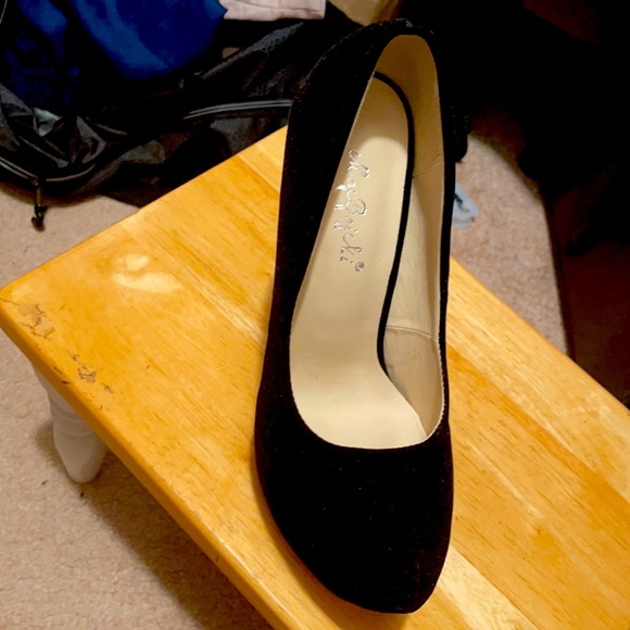 Platform Heels Size 37, brand new - Picture 2 of 3
